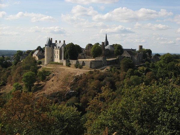 Comment visiter les monuments historiques du bassin Ludois ?